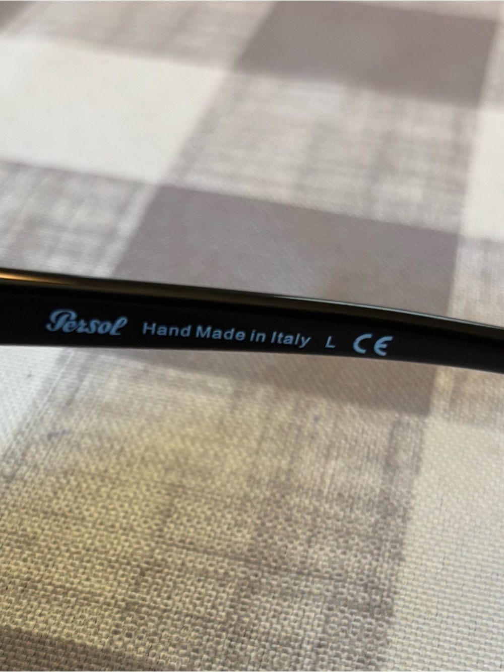 Persol Black Frame Sunglasses with Dark Green Lenses - Classic Oval - Picture 4 of 6